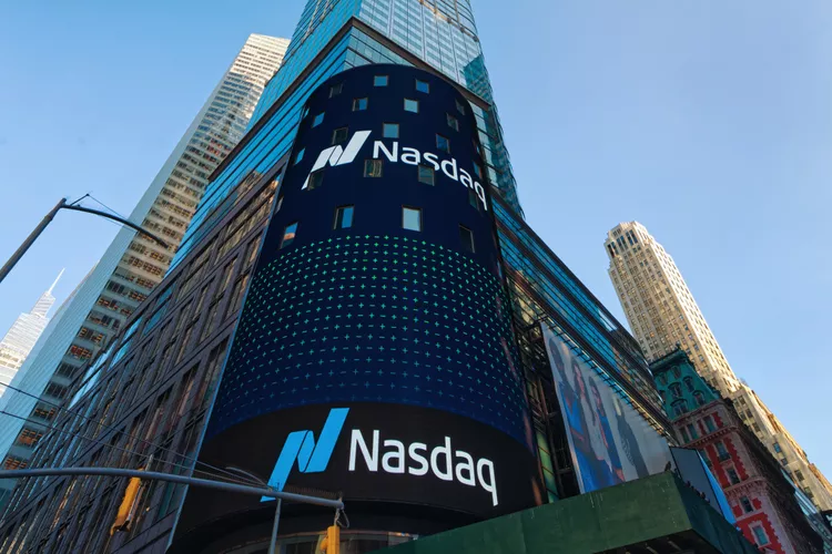 nasdaq GettyImages-1497608143-9a7e0705d0d84429b4225003c3dcd5e2